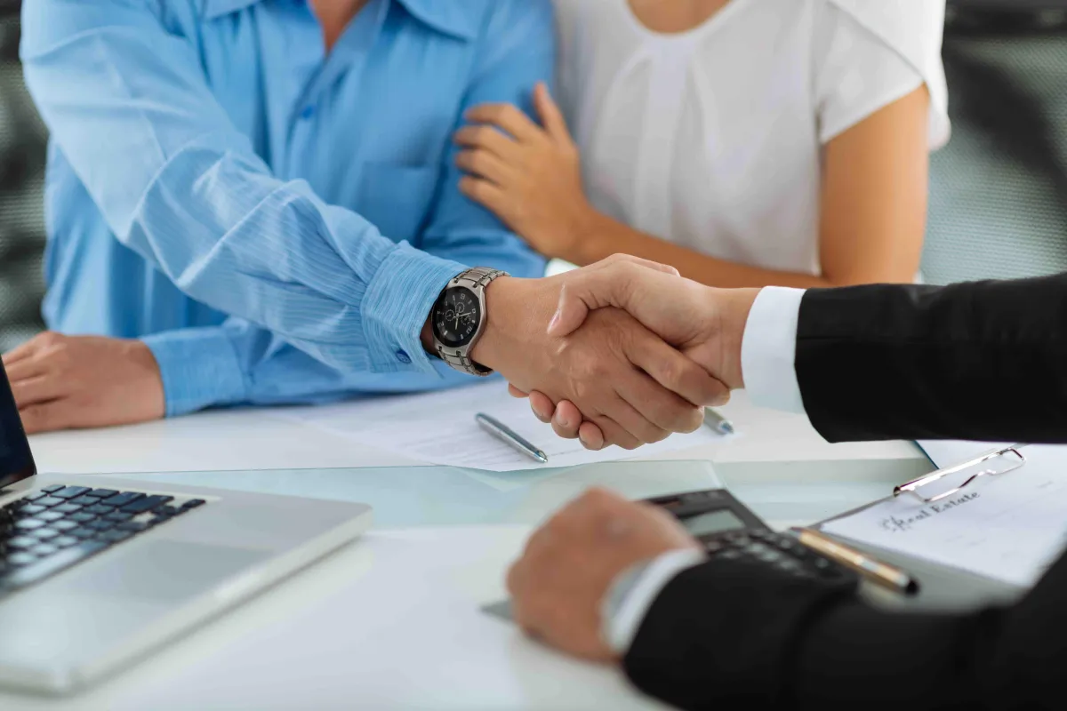 Real Estate Networking handshakes