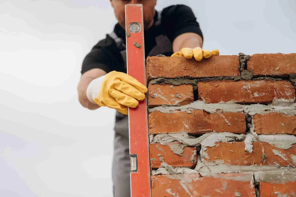 Who to Call for Chimney Repairs in Jacksonville, FL: A Complete Homeowner’s Guide