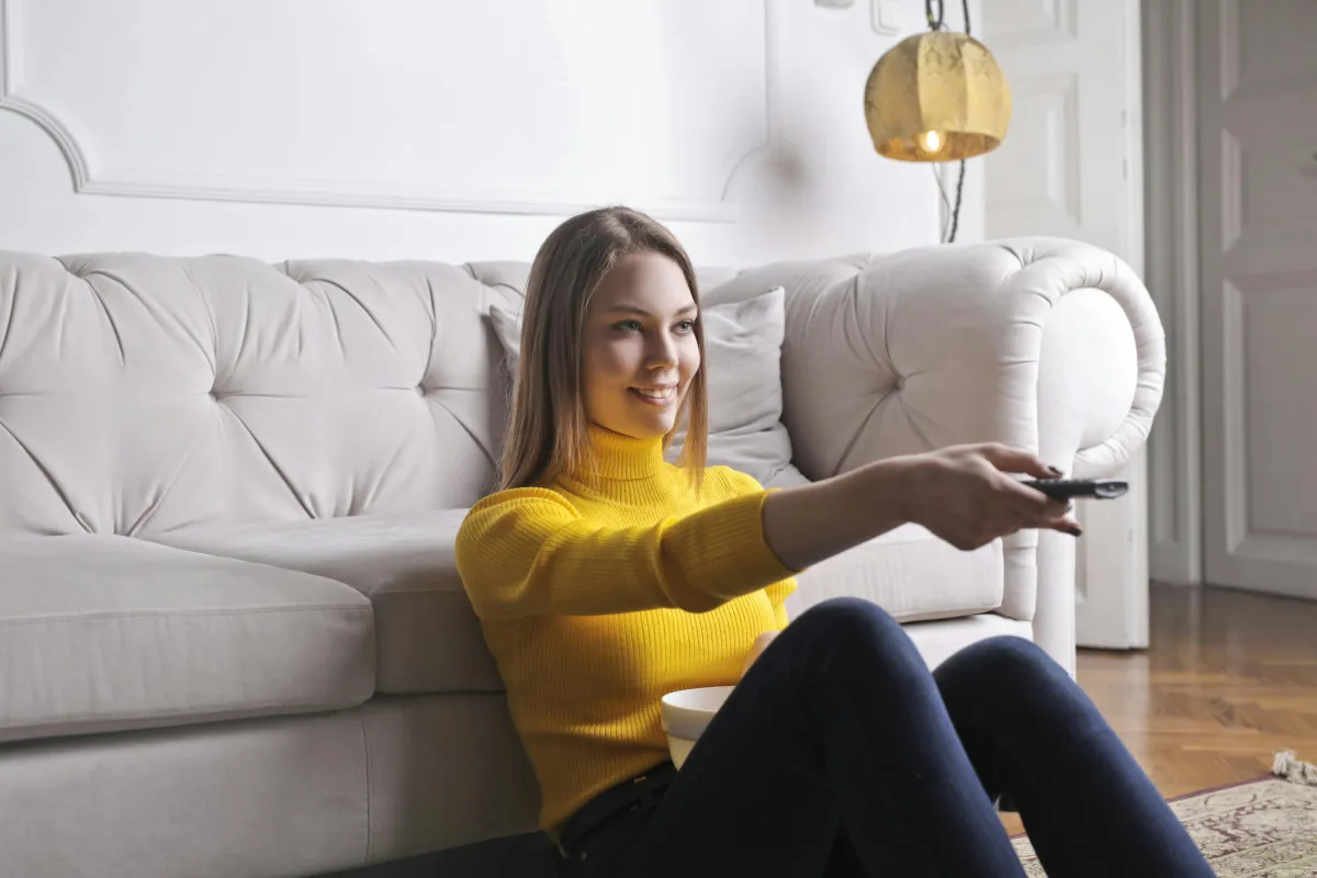 The Ultimate Cozy Home Checklist: Essentials for a Laid-Back, Chill Space