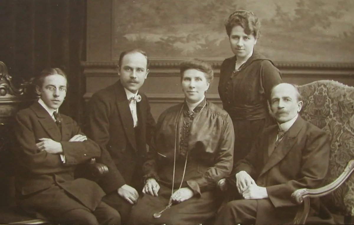 Lootens Family, Belgium ca 1915