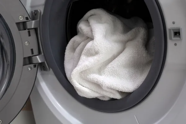How Disposable Towels Help Salons Stay Green & Save Money
