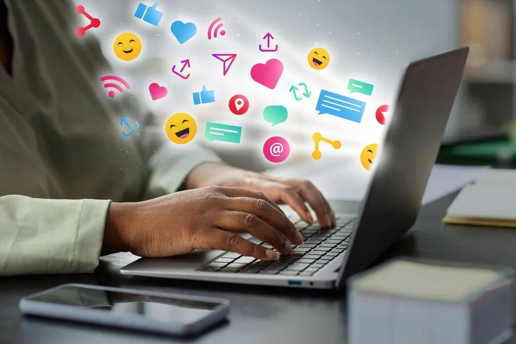 Social Media 