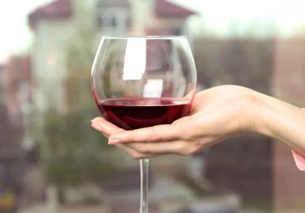 How Alcohol Affects Your Body During Perimenopause and Menopause