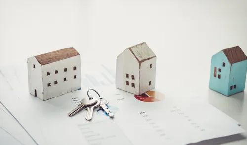 « Même en CDD, j’ai eu un OUI » : Comment débuter dans l’investissement (et réussir) quand on part de zéro