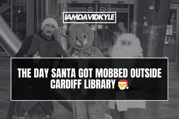 The day Santa got mobbed outside Cardiff Library 🎅