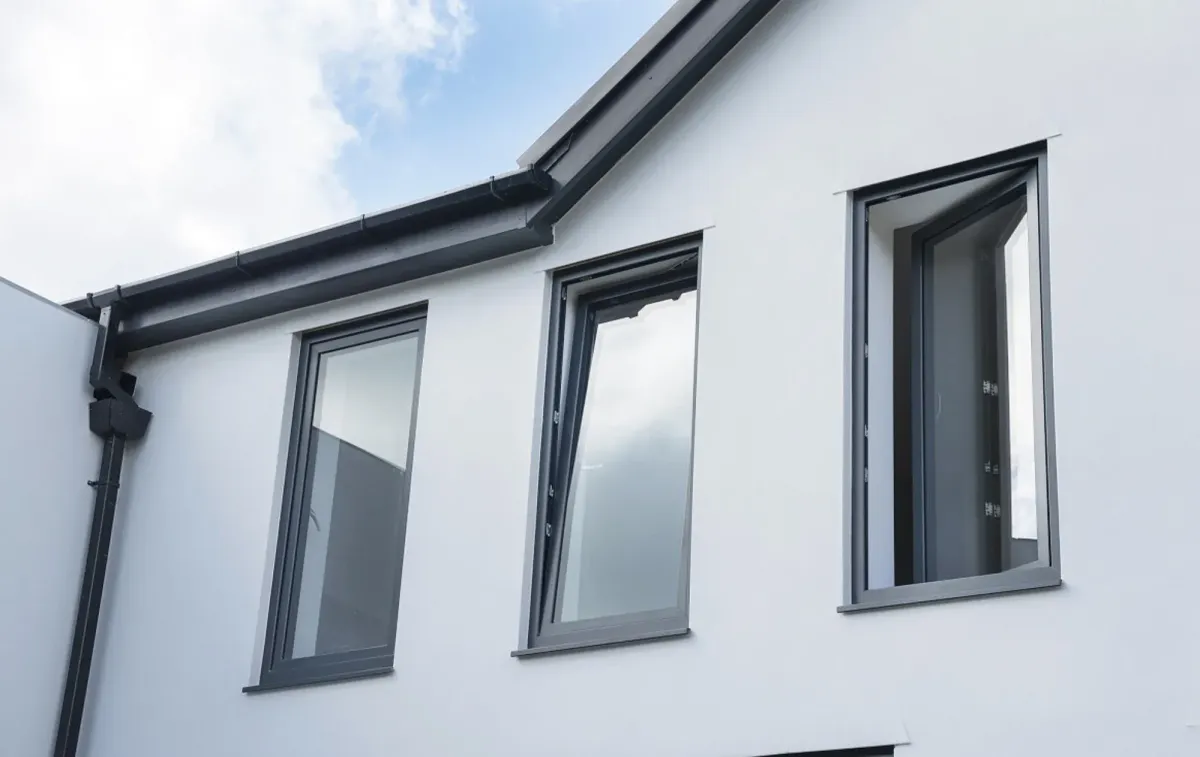 Signs You Need to Replace Your Windows and Doors