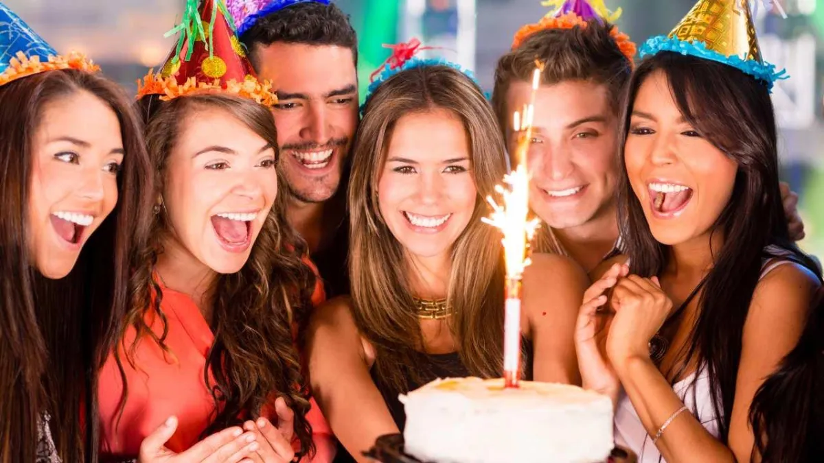Throwing an Elegant Adult Birthday Party at Home
