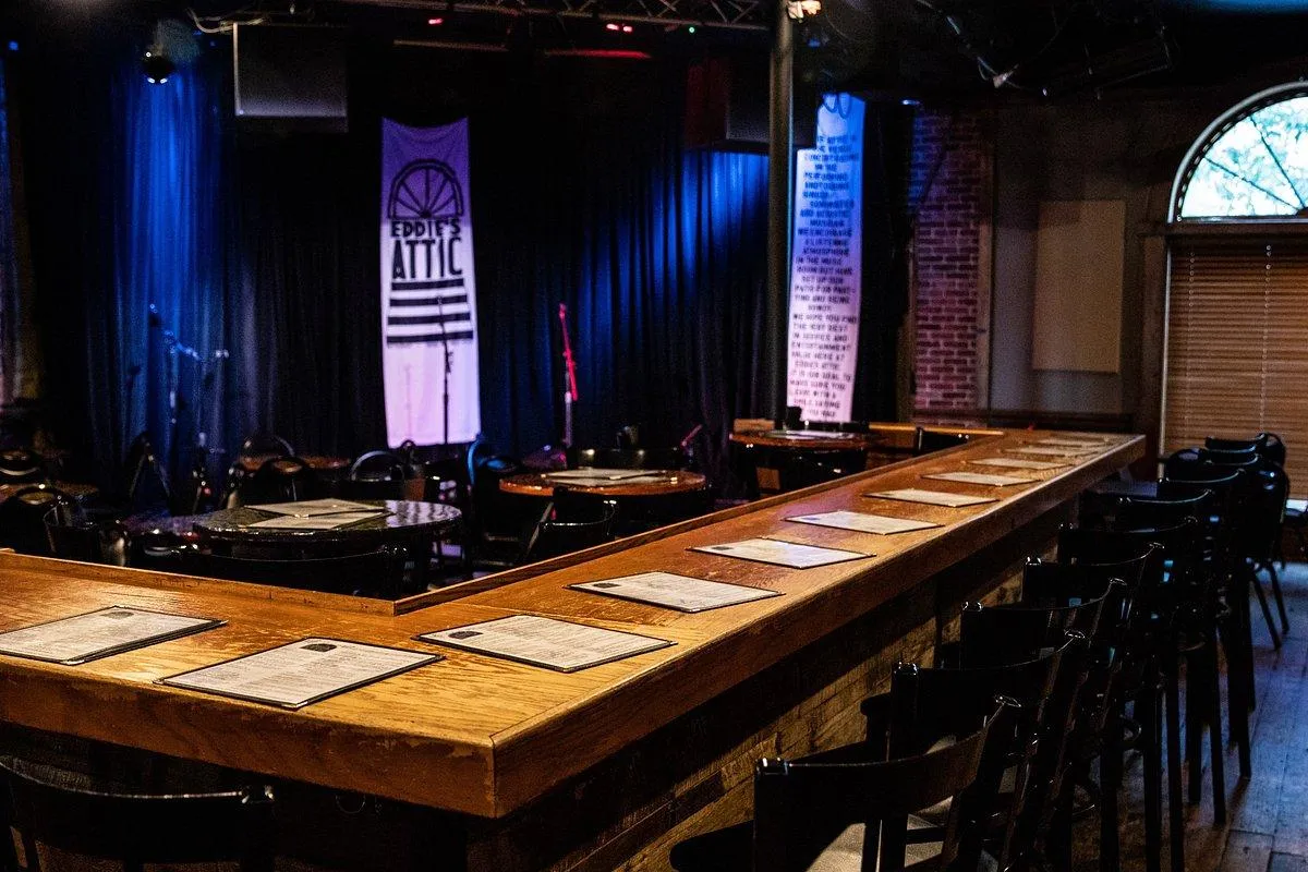 Discover the Soul of Atlanta Music at Eddie’s Attic – A True Songwriter’s Haven