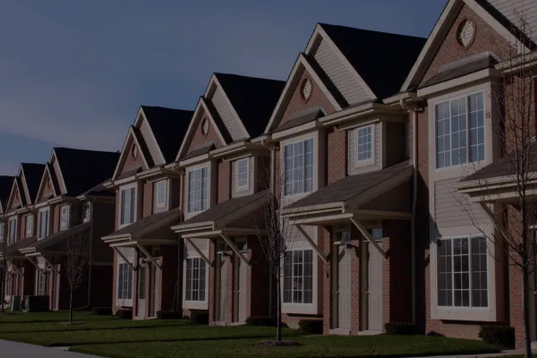 Should I Buy a Condo or Townhouse in Toronto?