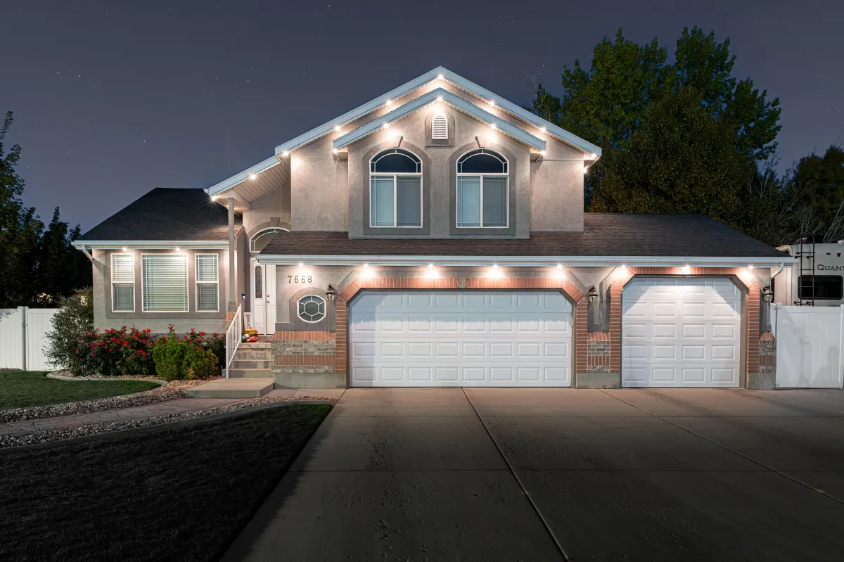 Permanent Christmas Trimlight install on modern home in Torrance California