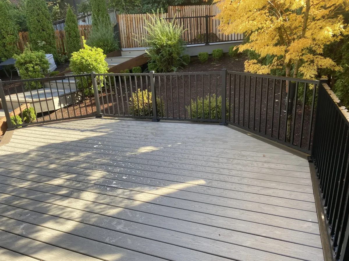 Deck Construction Issaquah WA