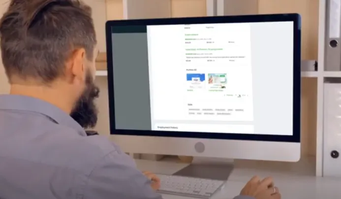 Can I Find Job on Linkedin: A Comprehensive Guide for Freelancers