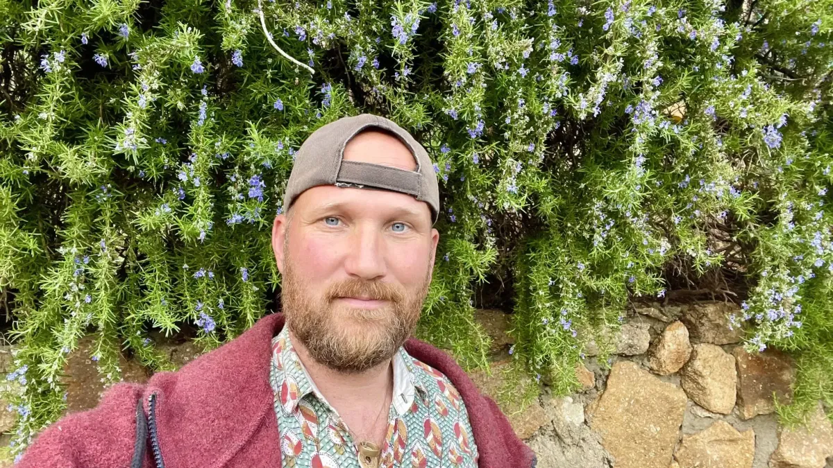 
distraction of self worth