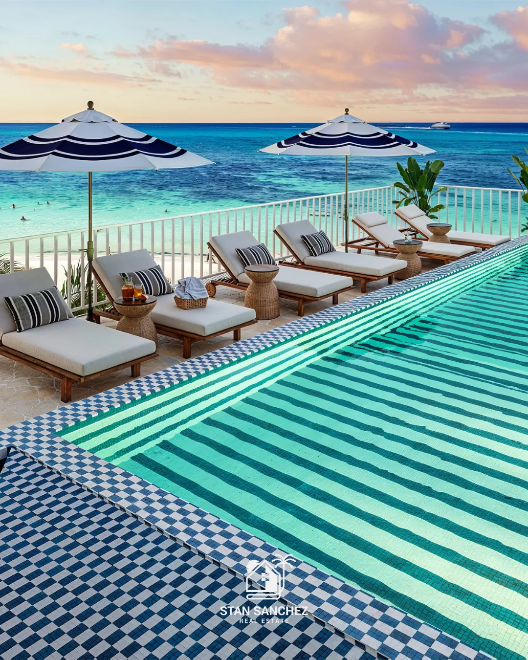 Beachfront Properties in Playa del Carmen: Best Investments with Stan Sanchez Real Estate