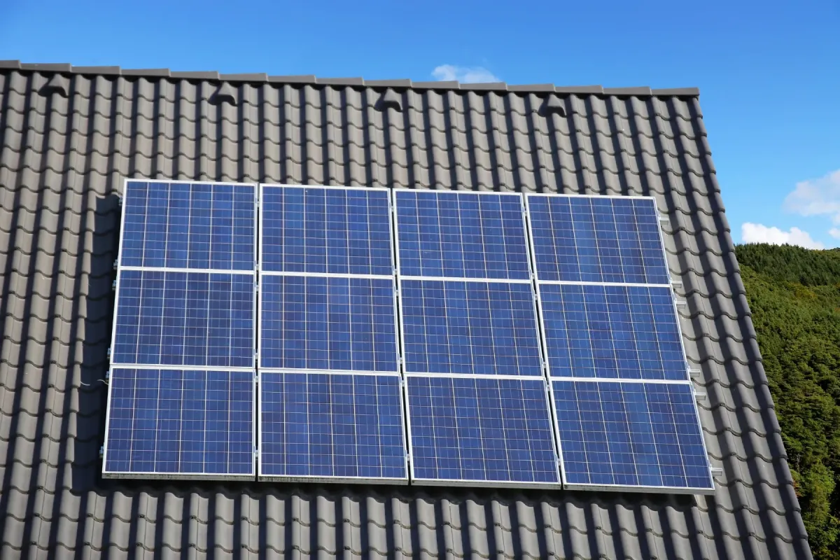 Will Solar Panels Fit on My Edinburgh Roof? - 2026