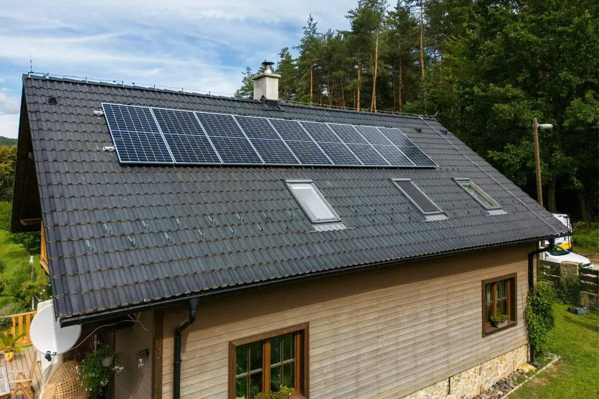Solar in Edinburgh: Is Roof Drainage Affected?