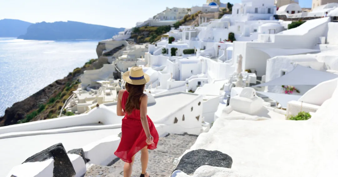 Discover the Best of the Greek Islands Today