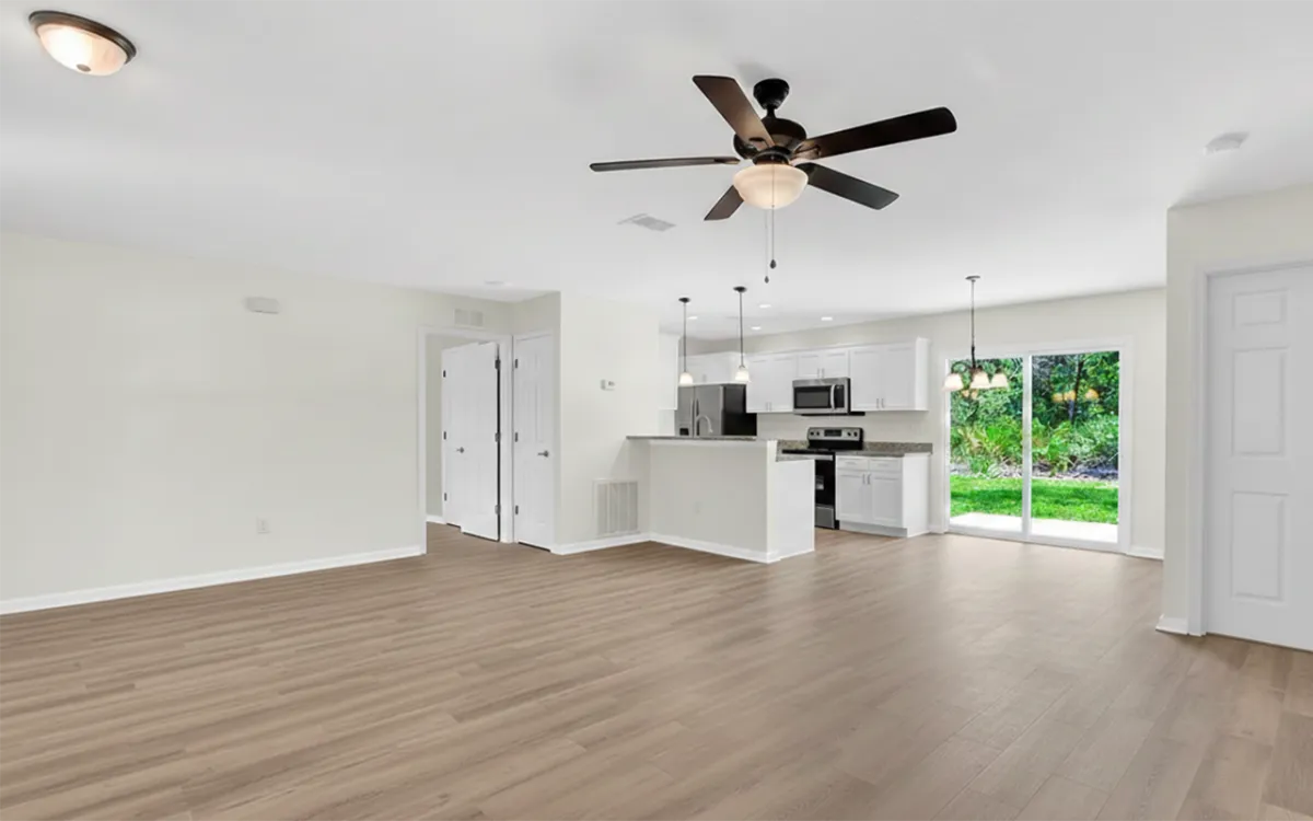 New Build in Central Florida, Dovetail front door view, 3 beds 2 baths home in Ocala, sebring,