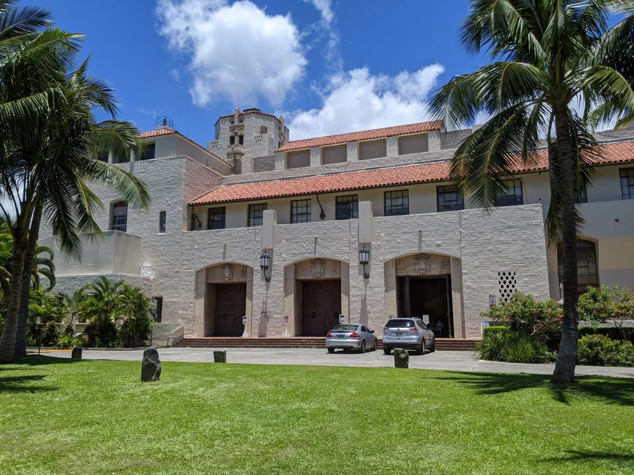 Exploring Honolulu Hale: The Heartbeat of Aloha in Downtown Honolulu