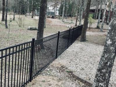 Top Reasons to Consider an Aluminum Fence in Central Arkansas
