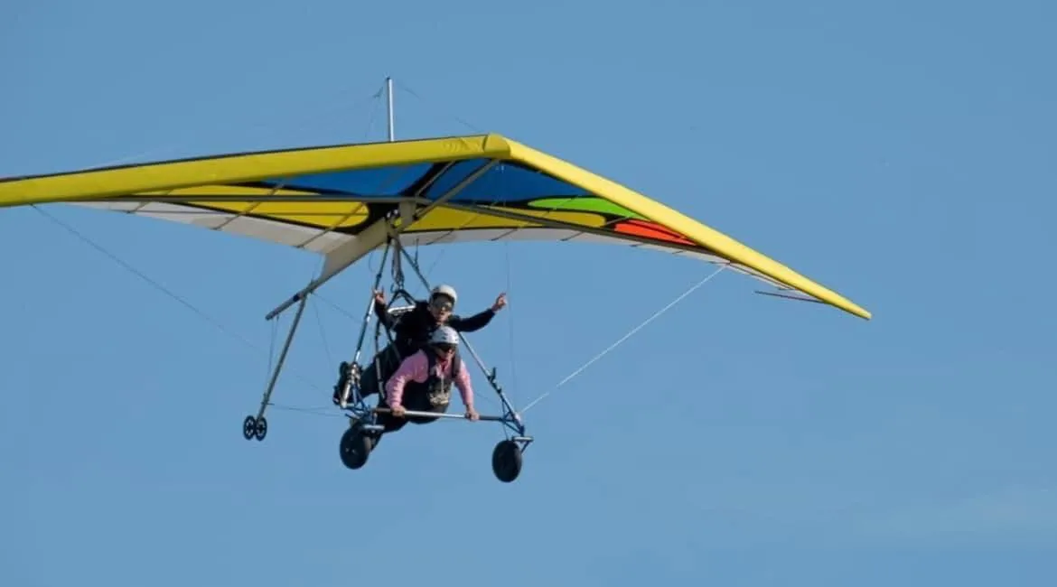 Tandem Hang Gliding