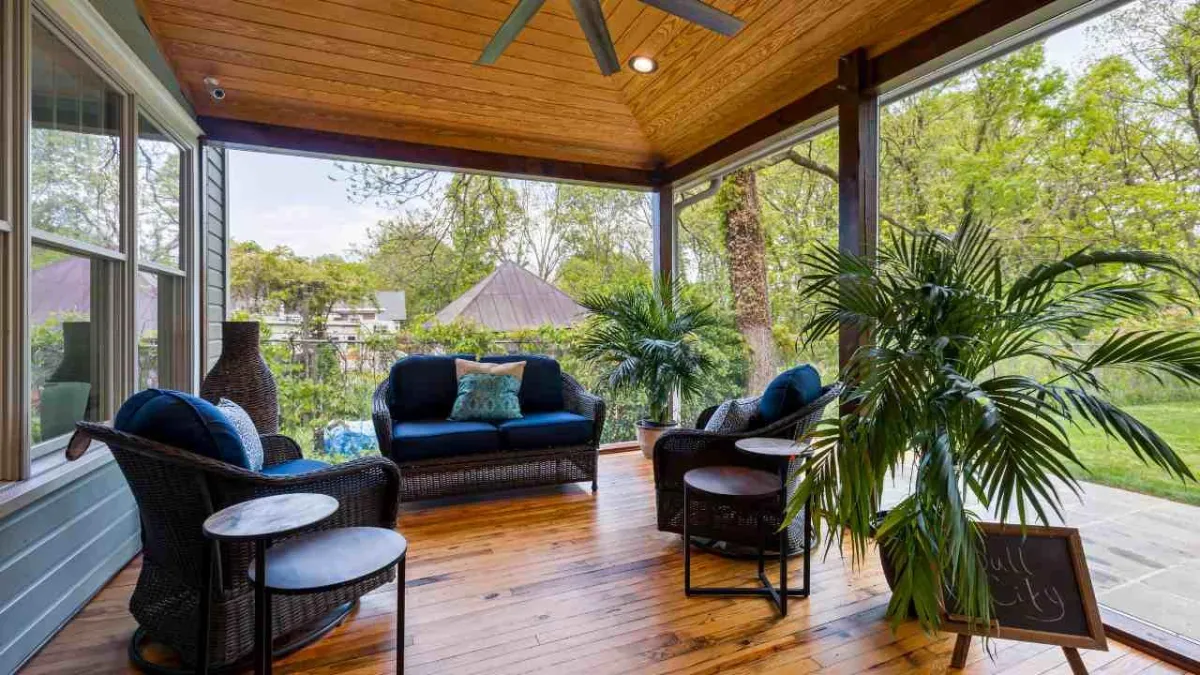 Outdoor Living Makeovers: Decks, Patios, and Pergolas