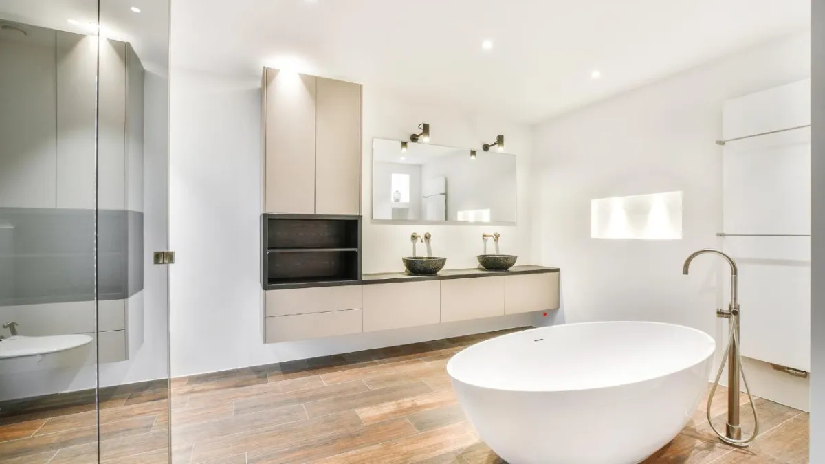 Best Lighting Ideas for a Bright, Modern Bathroom