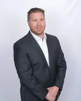 Kevin deNeergaard