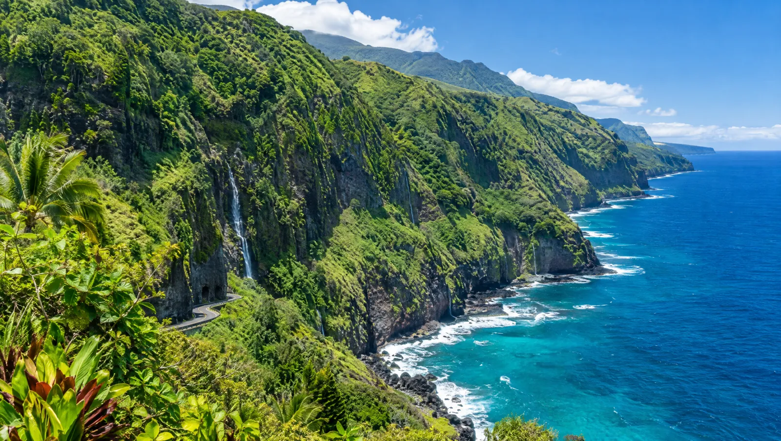Green sea cliffs along the Hāna coast, Maui