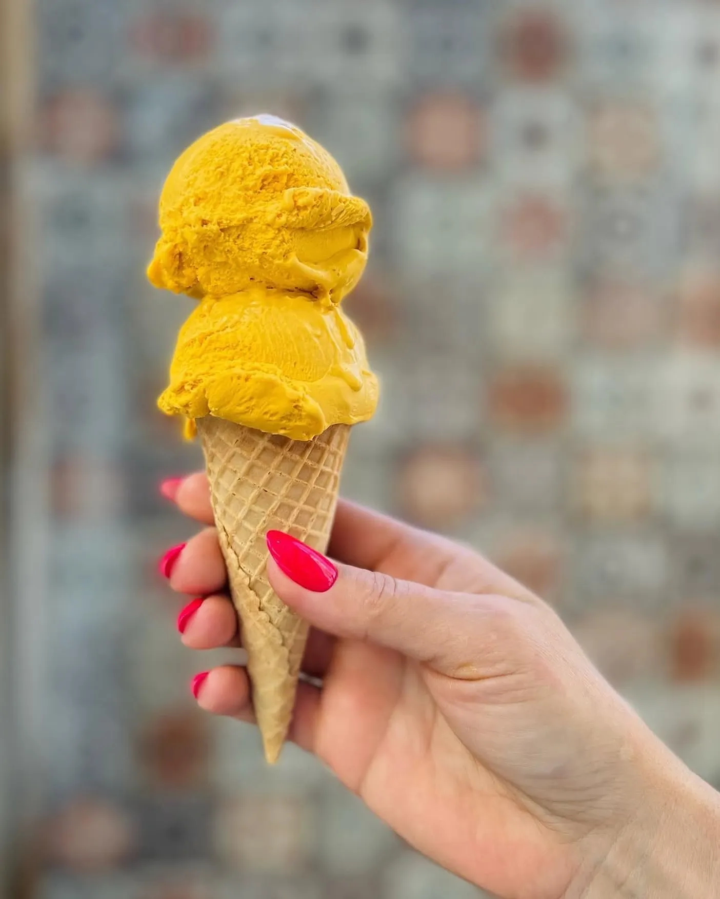 Mango cone