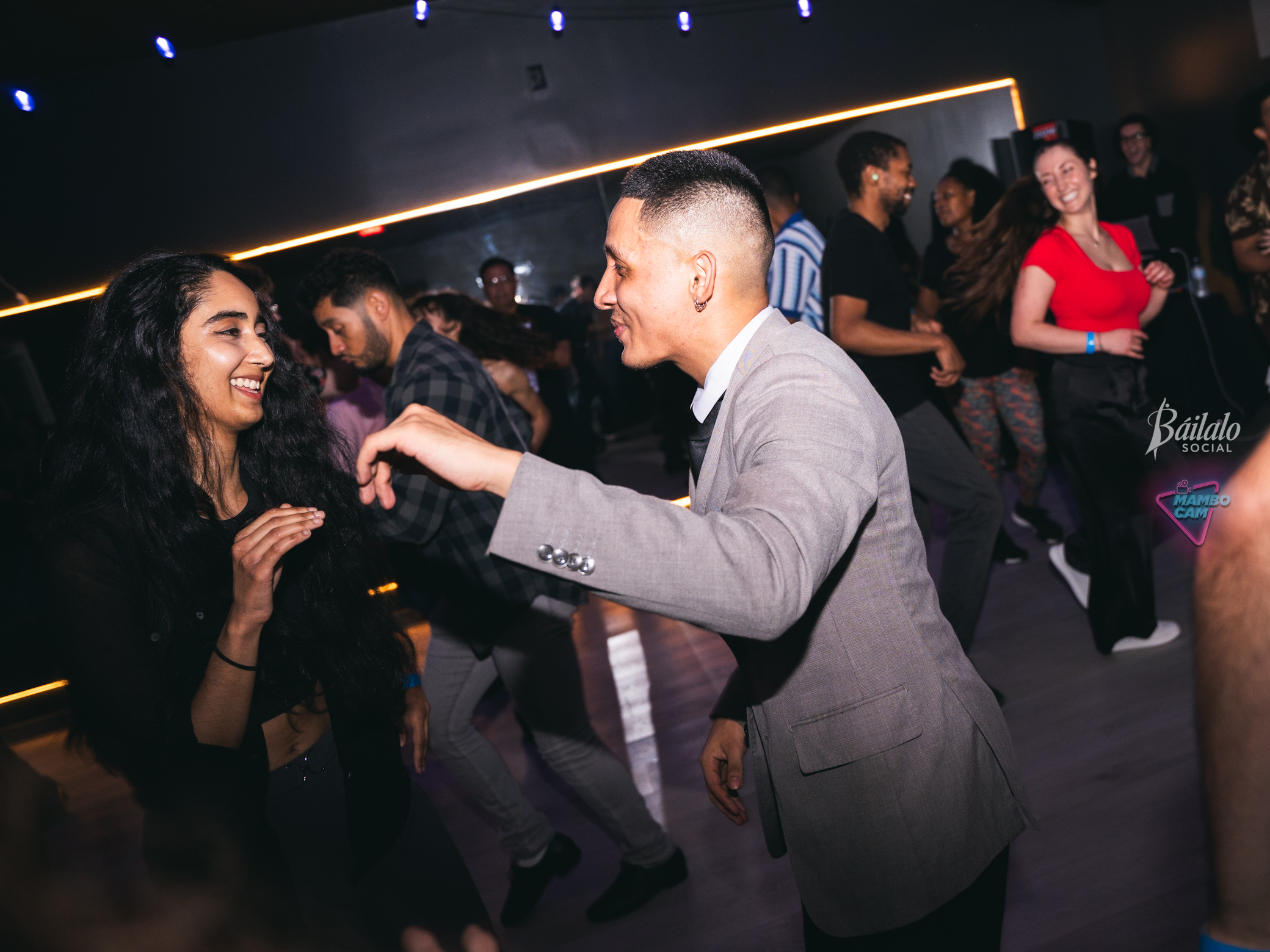 Salsa turn