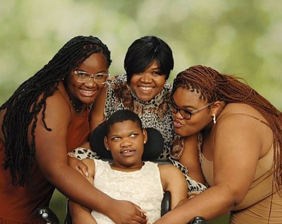 Tanise Bethel-Guerra and her family