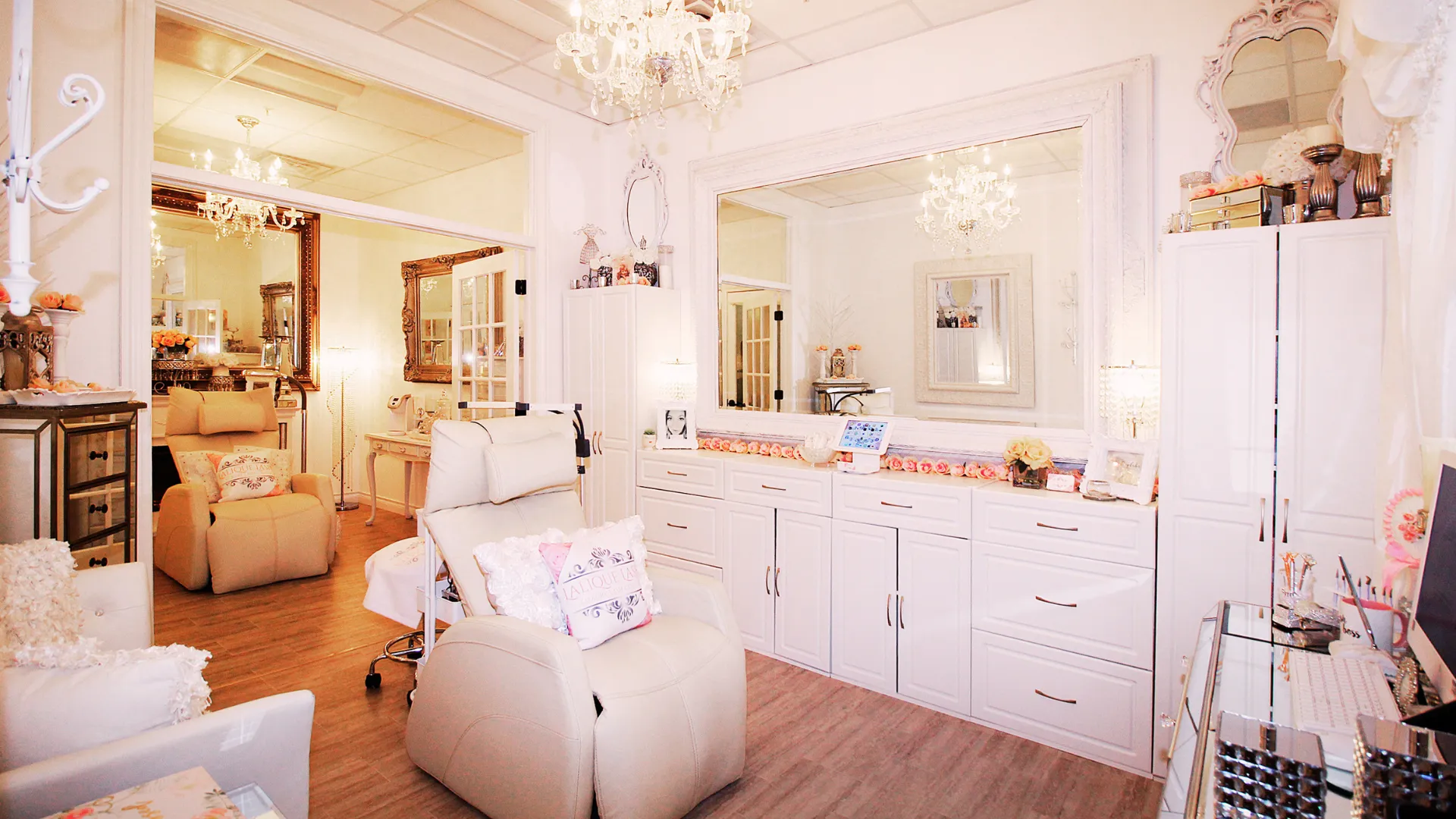 Bright luxury salon lash suite interior