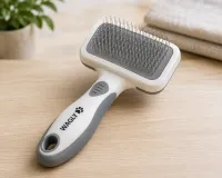 Gentle Groom Brush – White