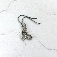 Silver Paisley Drop Earrings – Image 2