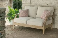 Clare View Loveseat w/Cushion- P801-835 – Image 2