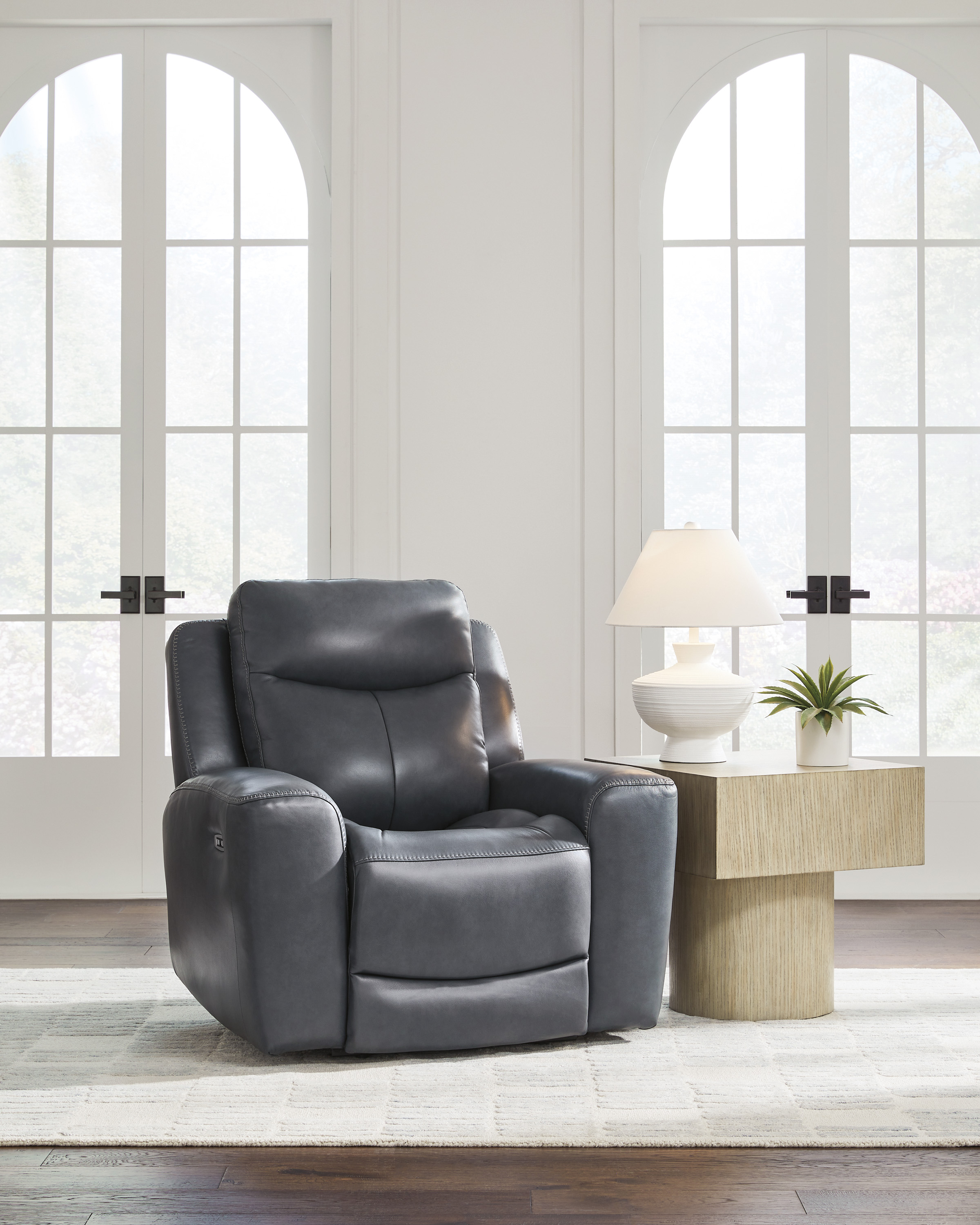 Bexhurst PWR Recliner/ADJ Headrest – Image 5