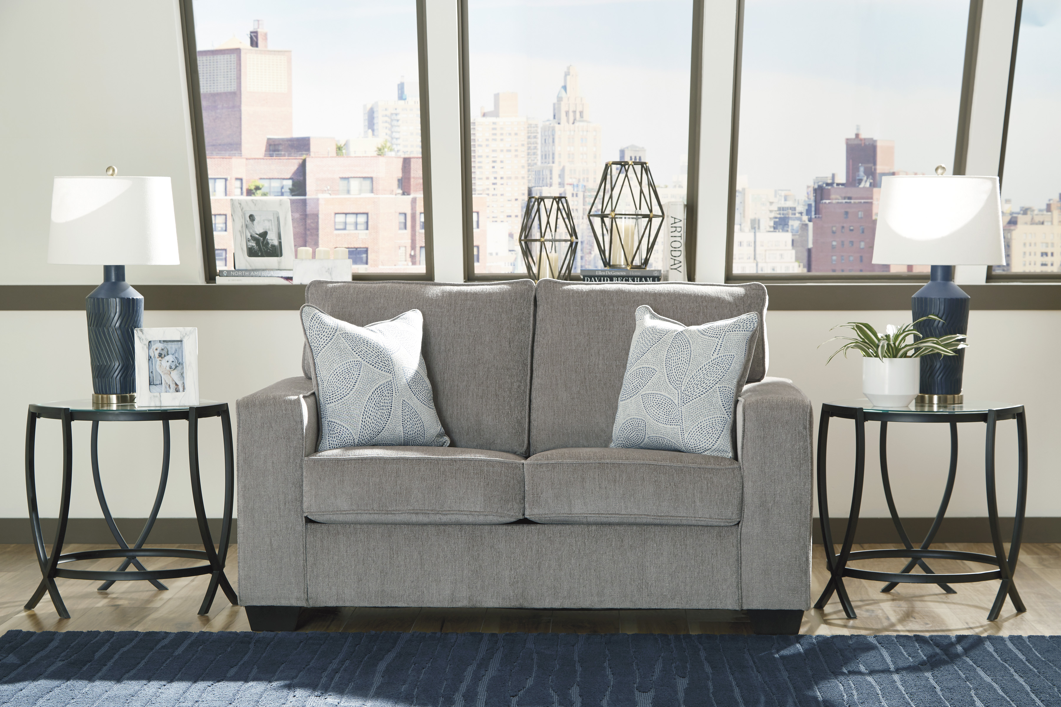 Altari Loveseat – Image 5