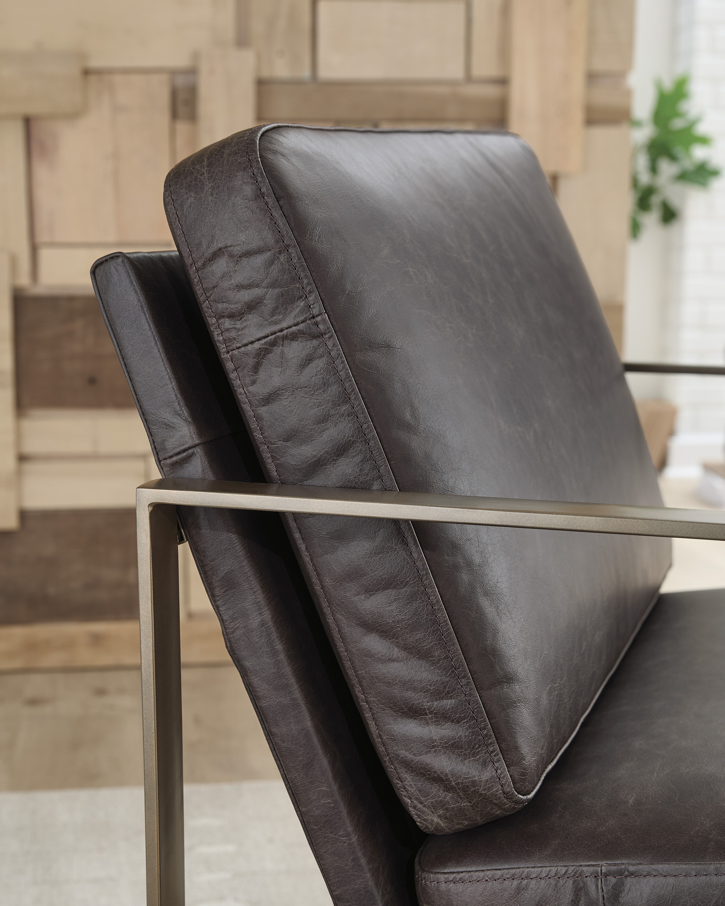 Bradett Accent Chair- A3000763 – Image 6