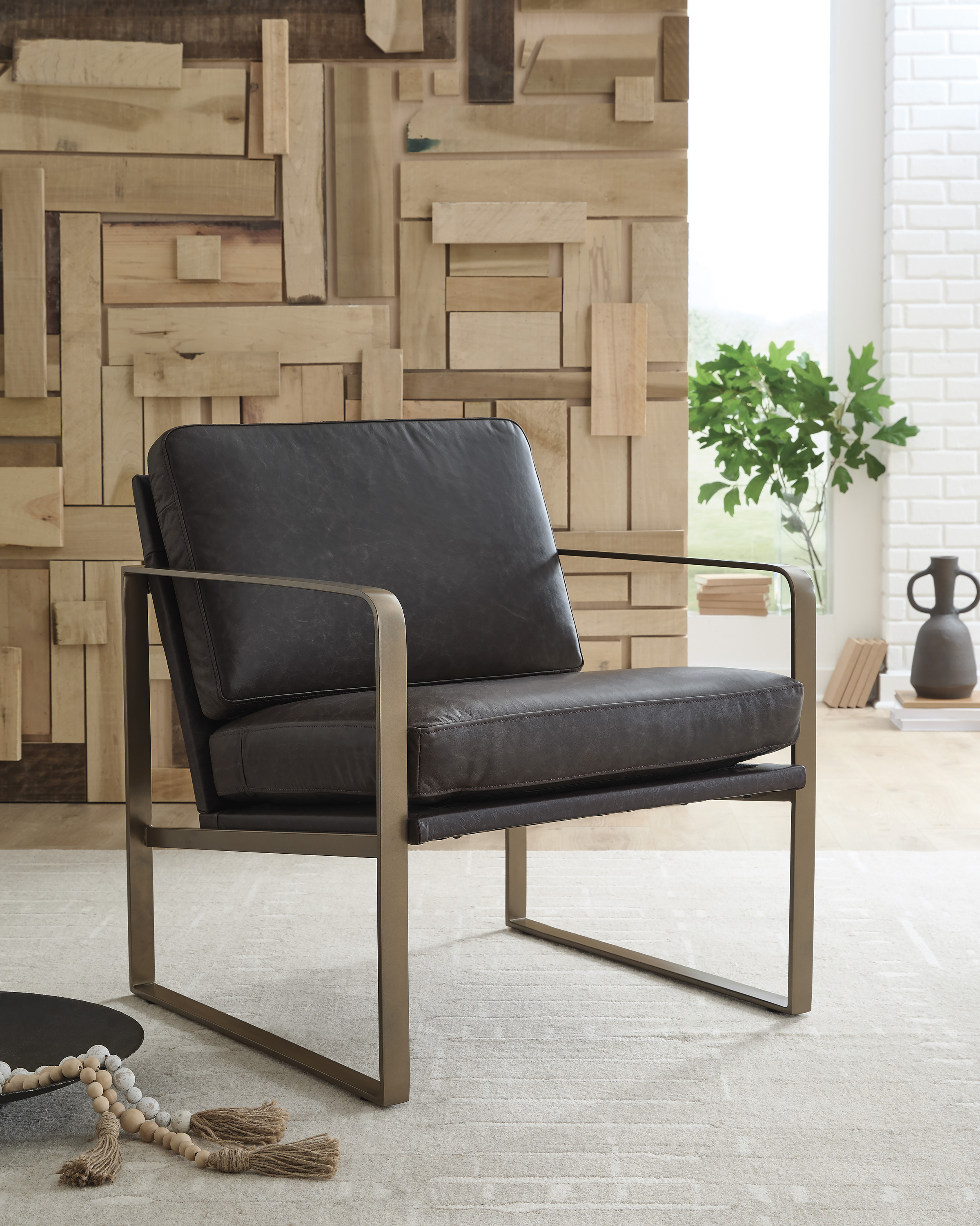 Bradett Accent Chair- A3000763 – Image 7