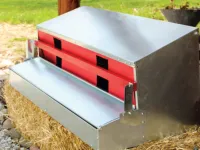 2' Hen Gear Nest Box – Image 1