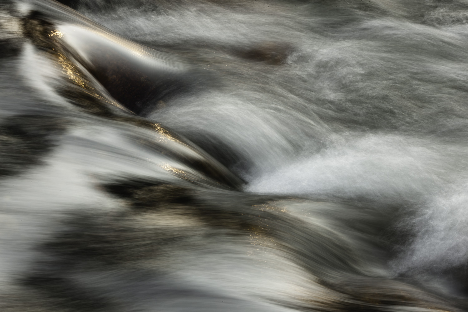 Early Sunshine on the Rapids – Image 1