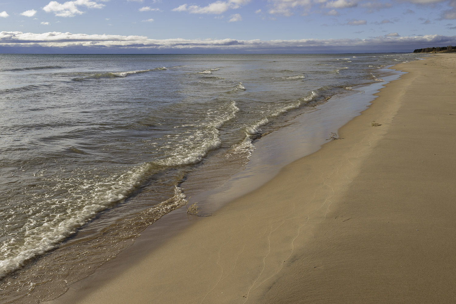 Silent Beach – Image 1