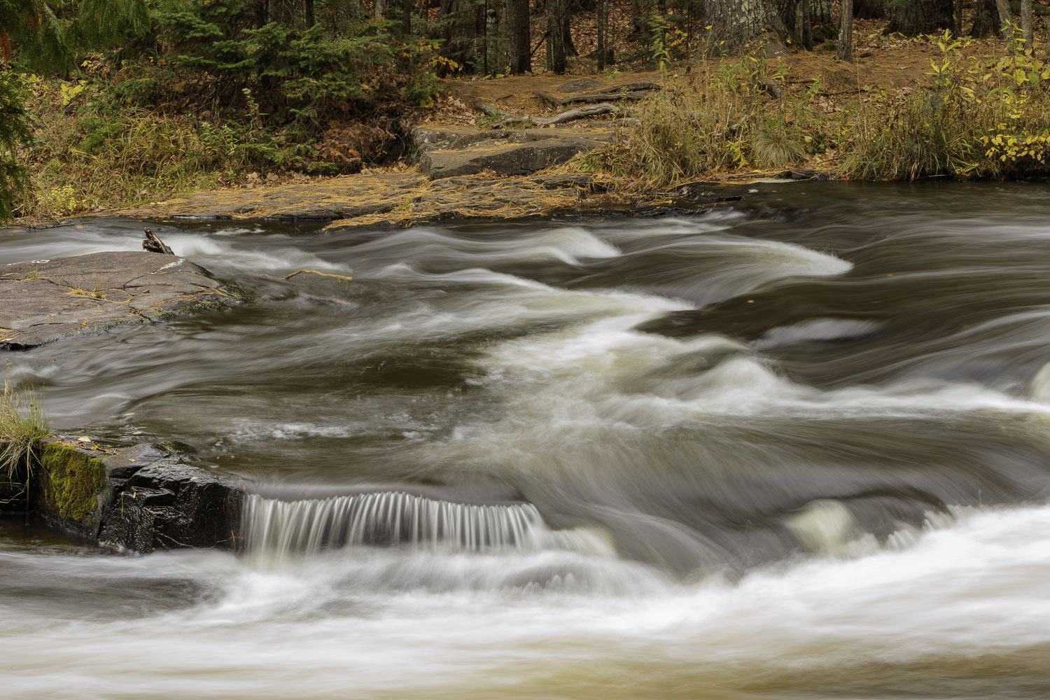 Ontonagon River Autumn Shoreline – Image 1