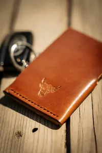 Vertical Concealer Leather Wallet – Image 7