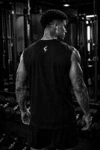 Men's Sleeveless Dri-Fit Strength Tee – Image 2