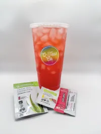Strawberry Pom Pom Tea Kit – Image 1