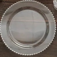 Acrylic Beaded Plate Charger – Image 3