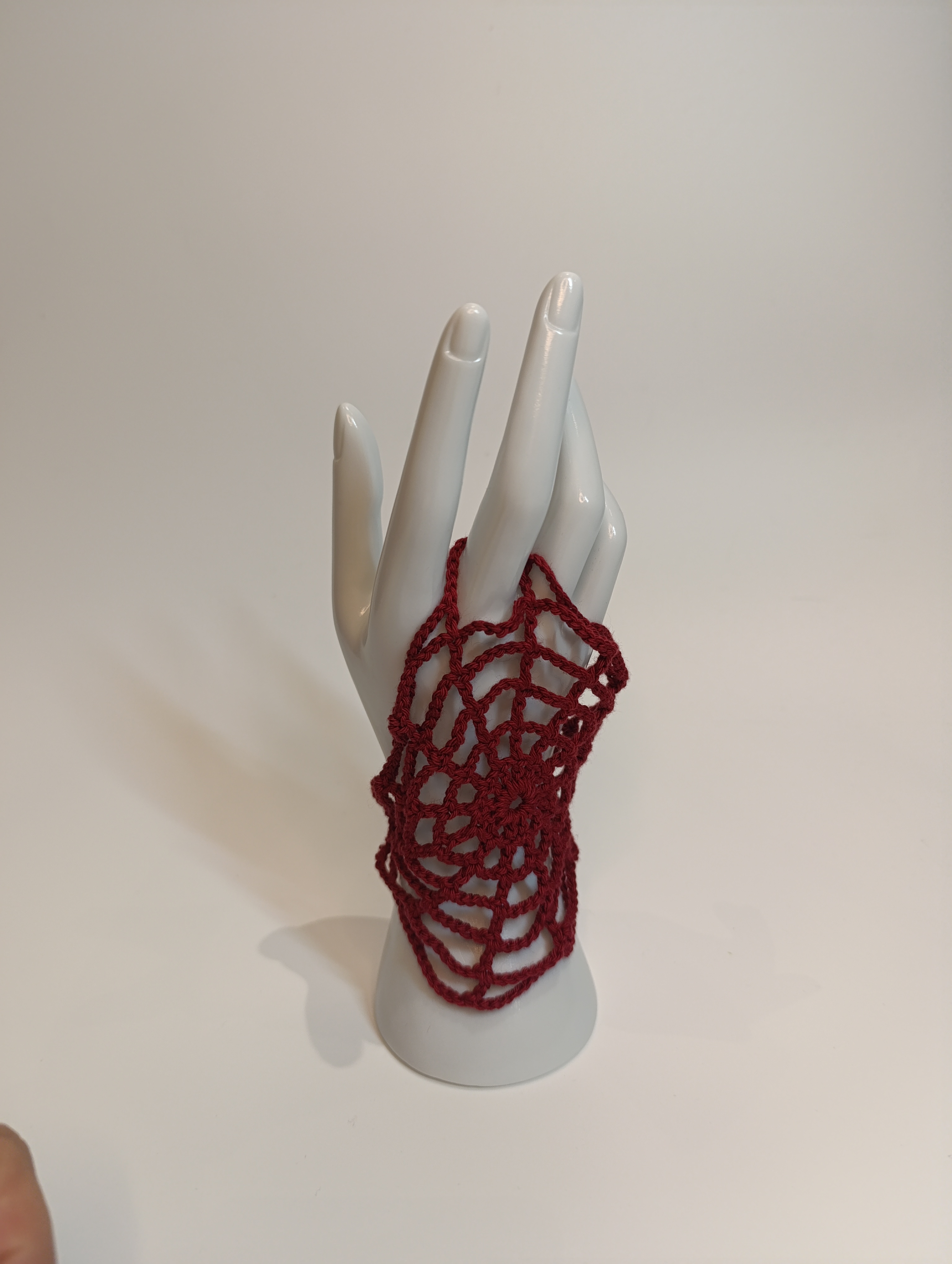 Spiderweb Mittens – Image 3