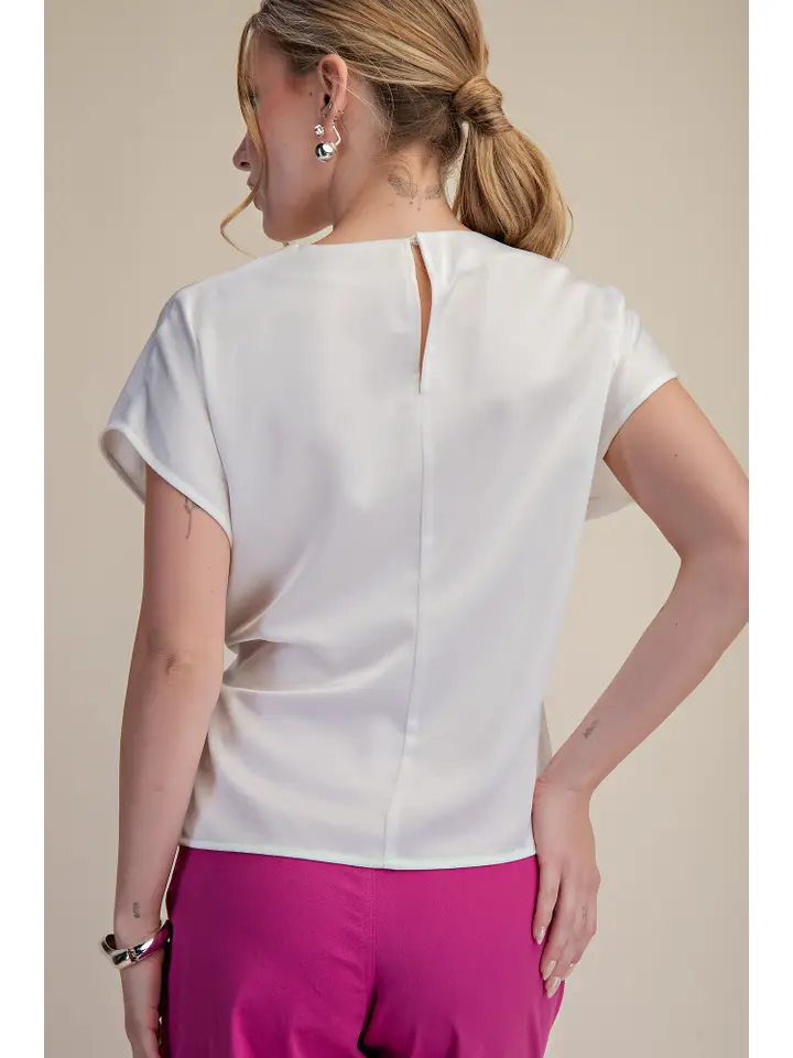 Round Neck Short Sleeve Front Lace-Up Tie Top – Image 2